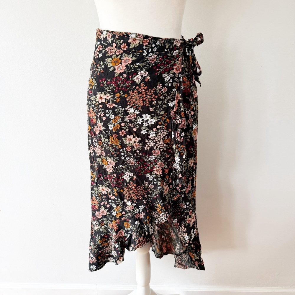 Abercrombie Fitch Women Floral Asymmetrical Ruffle Wrap Midi Skirt XS Feminine